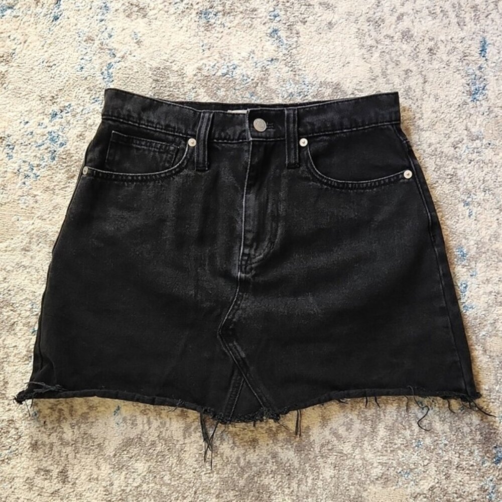 Madewell Women's Size 26 Black Denim Mini‎ Skirt